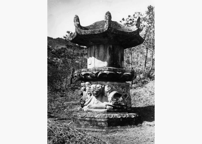 Stupa at Godalsa Temple Site, Yeoju