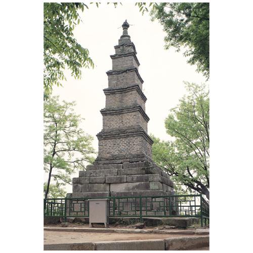Silleuksa Temple Multi-Storied Brick Pagoda 이미지